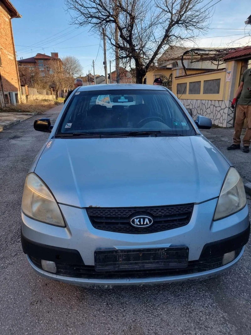 Kia Rio 1.5 CRDI/1.4 16V, снимка 1 - Автомобили и джипове - 44155959