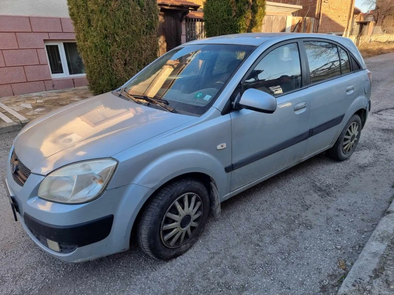 Kia Rio 1.5 CRDI/1.4 16V, снимка 7 - Автомобили и джипове - 44155959