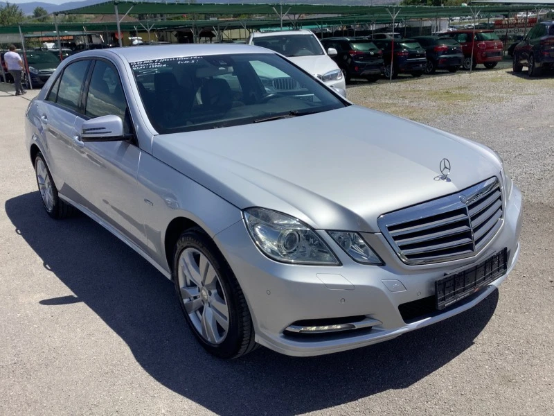 Mercedes-Benz E 220 CDI Elegance, снимка 2 - Автомобили и джипове - 46347576