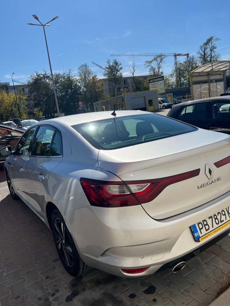 Renault Megane, снимка 5 - Автомобили и джипове - 47592698