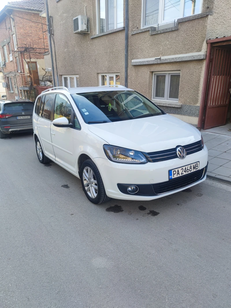 VW Touran 2.0 TDI CUP edition, снимка 1 - Автомобили и джипове - 49603508