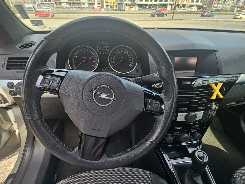 Opel Astra H , снимка 10 - Автомобили и джипове - 49421796