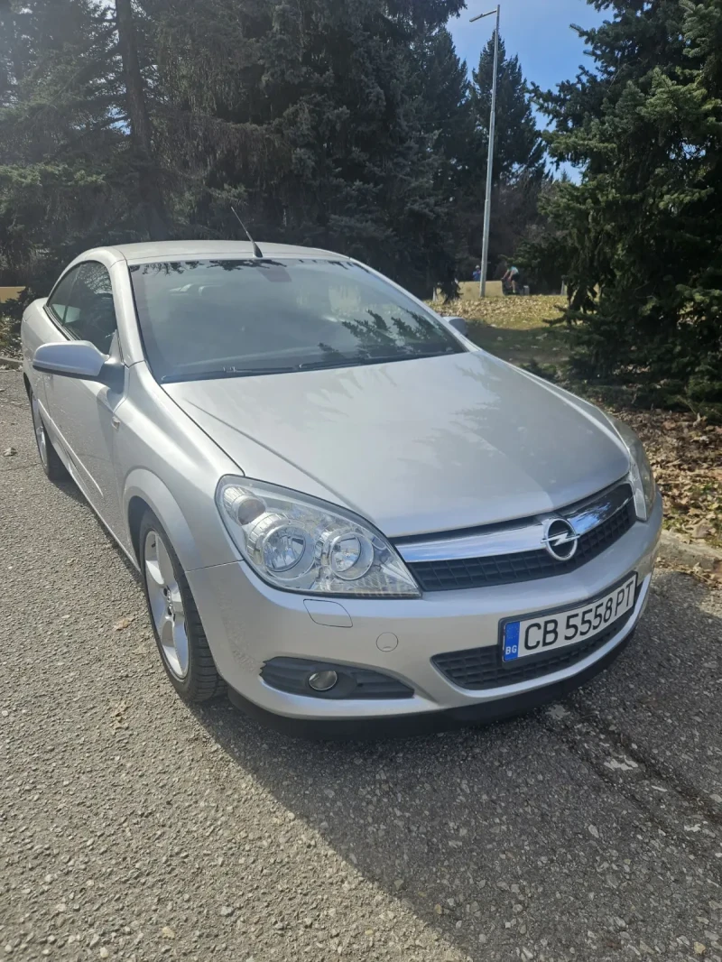 Opel Astra H Кабрио, снимка 1 - Автомобили и джипове - 49421796