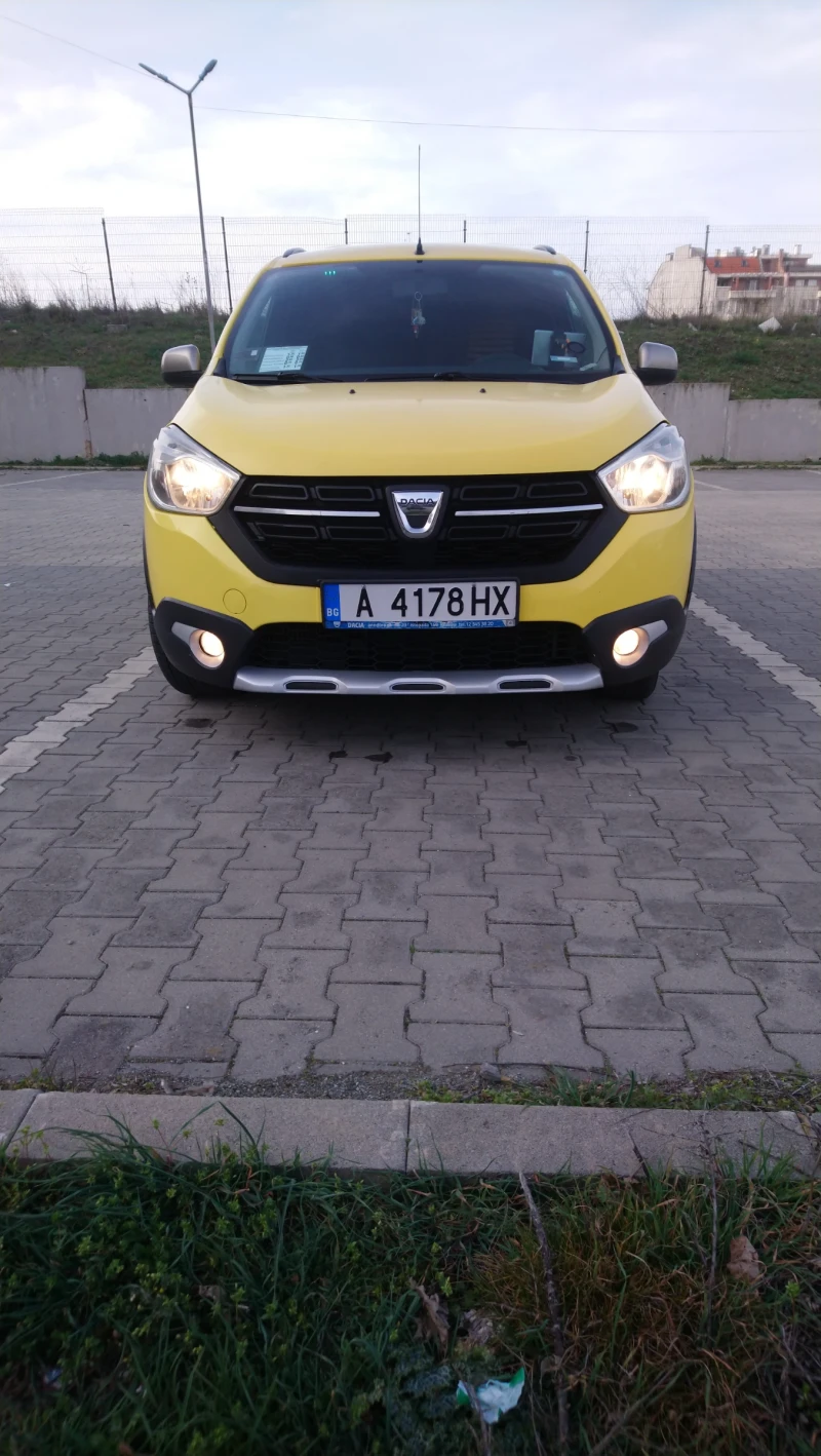 Dacia Lodgy 1.5 DCI STEPWAY 107 кс 6+ 1 , снимка 6 - Автомобили и джипове - 49485461