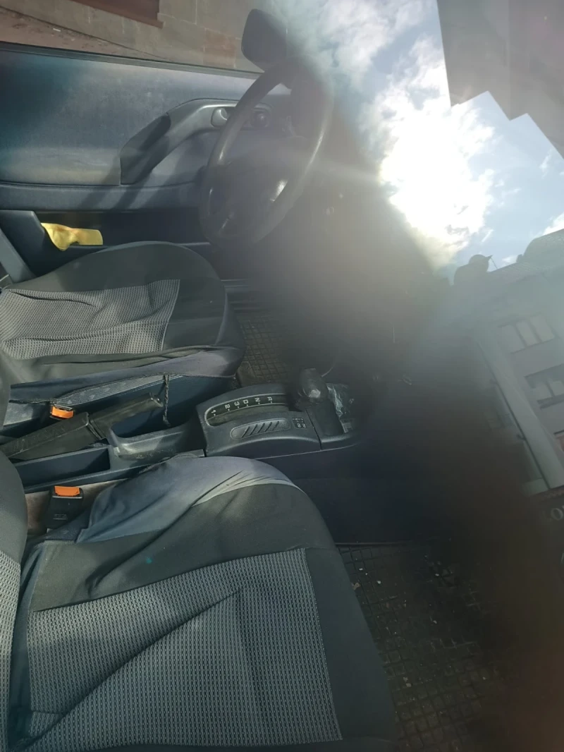 VW Passat, снимка 5 - Автомобили и джипове - 52303273