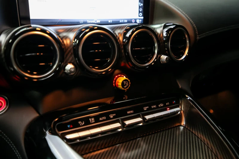 Mercedes-Benz GT  AMG GT R Coupe RWD АвтоКредит* (ЦЕНА ДО БГ), снимка 10 - Автомобили и джипове - 52595143