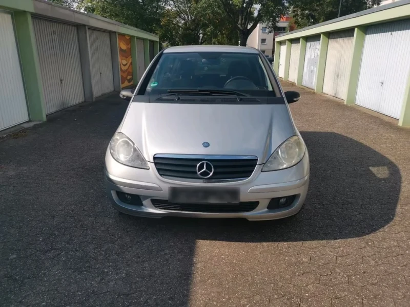 Mercedes-Benz A 180