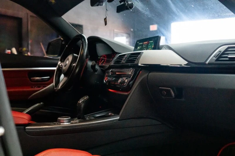 BMW 340  ПАМЕТ* ПАНОРАМА* КАМЕРА* M СЕДАЛКИКОЖА* ПОДГРЕВ* , снимка 12 - Автомобили и джипове - 53098183