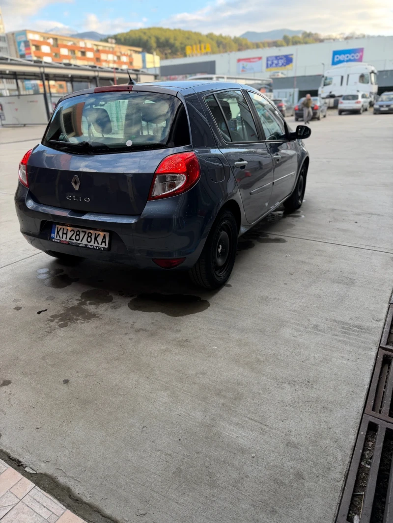 Renault Clio, снимка 4 - Автомобили и джипове - 53111796