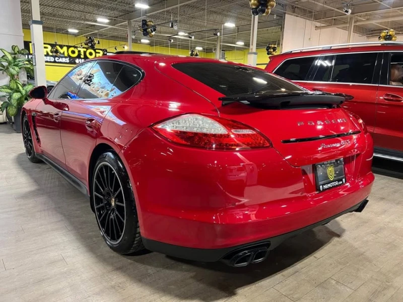 Porsche Panamera GTS * * CARFAX * * АВТОКРЕДИТ * * , снимка 4 - Автомобили и джипове - 53202207