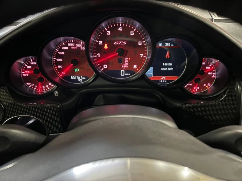 Porsche Panamera GTS * * CARFAX * * АВТОКРЕДИТ * * , снимка 11 - Автомобили и джипове - 53202207