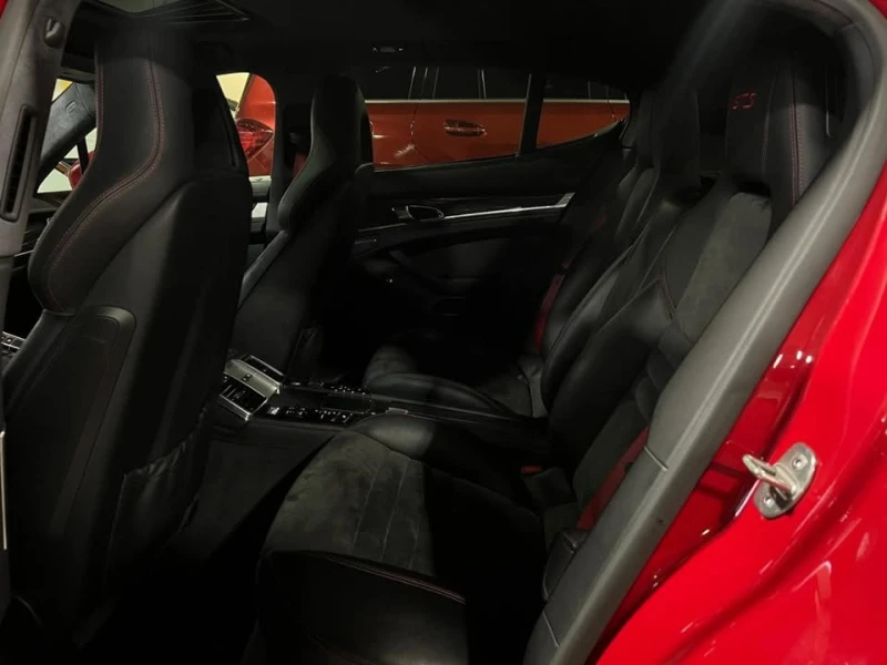 Porsche Panamera GTS * * CARFAX * * АВТОКРЕДИТ * * , снимка 16 - Автомобили и джипове - 53202207