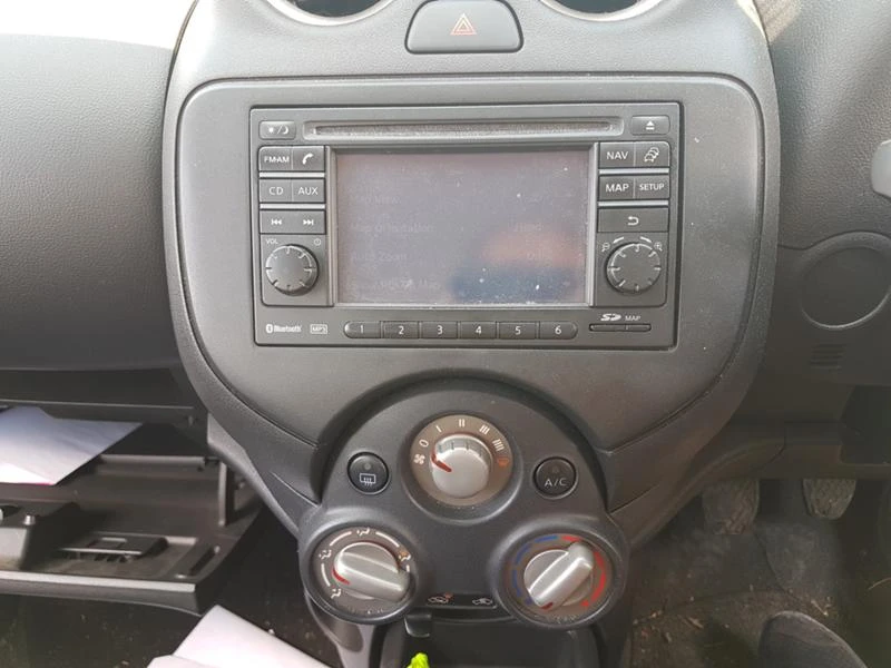 Nissan Micra 1.2i , снимка 14 - Автомобили и джипове - 20259820