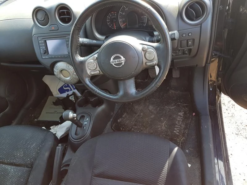 Nissan Micra 1.2i , снимка 17 - Автомобили и джипове - 20259820