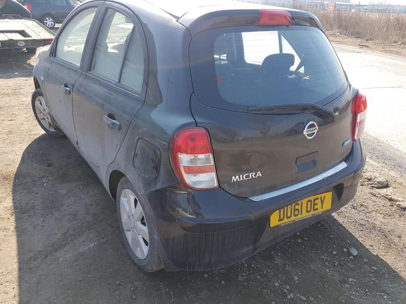 Nissan Micra 1.2i , снимка 15 - Автомобили и джипове - 20259820