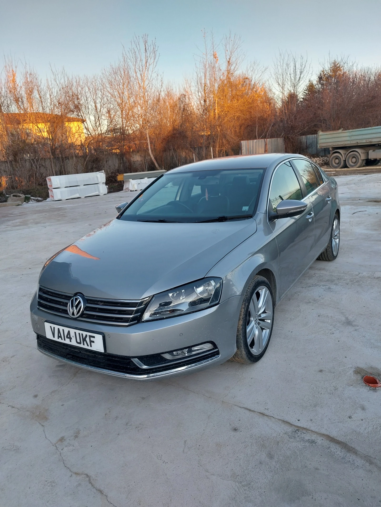 VW Passat 1.6 TDI BlueMotion EXECUTIVE - изображение 3