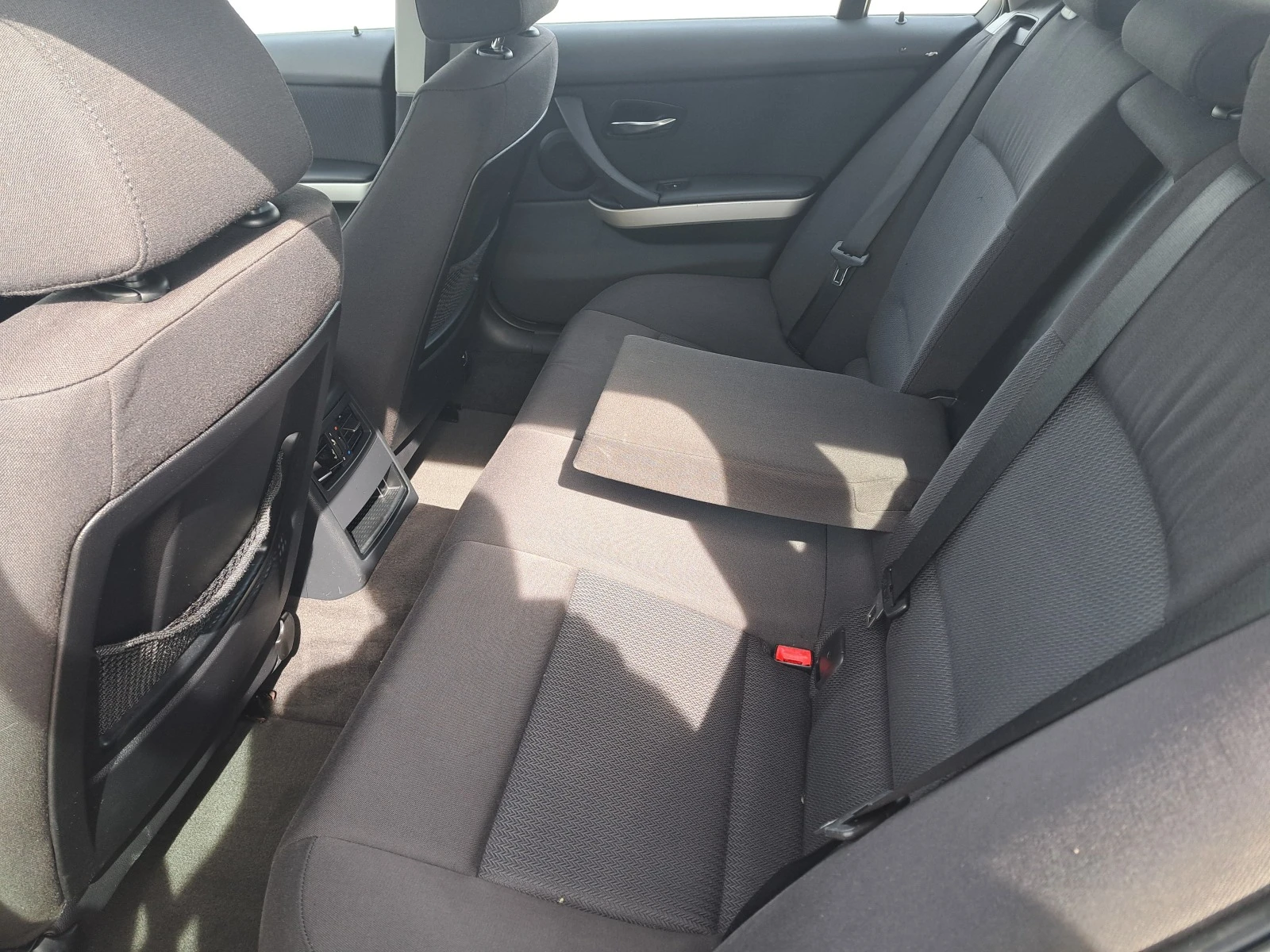 BMW 318 318 d | Mobile.bg — изображение 11