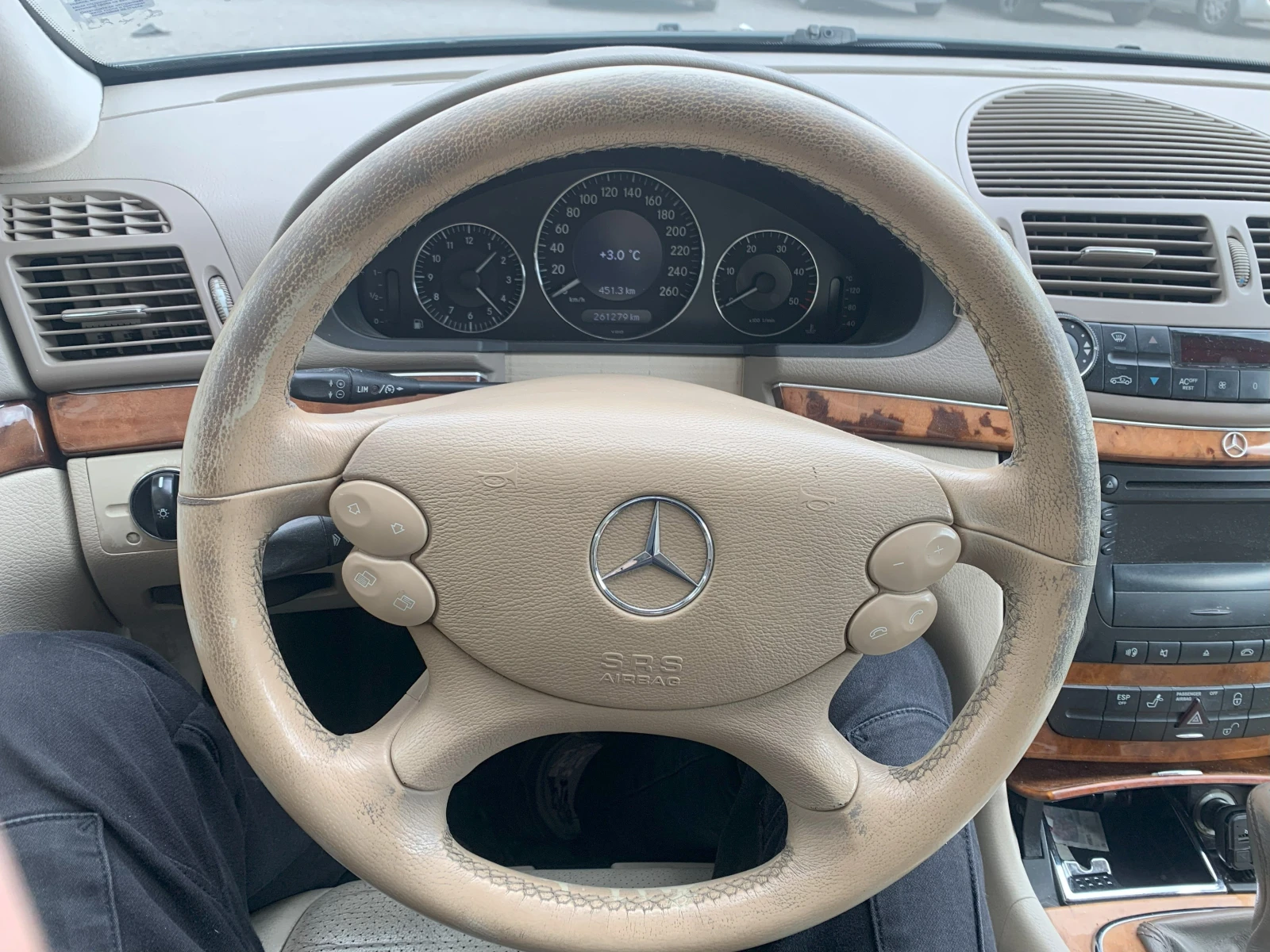 Mercedes-Benz E 270  - изображение 8