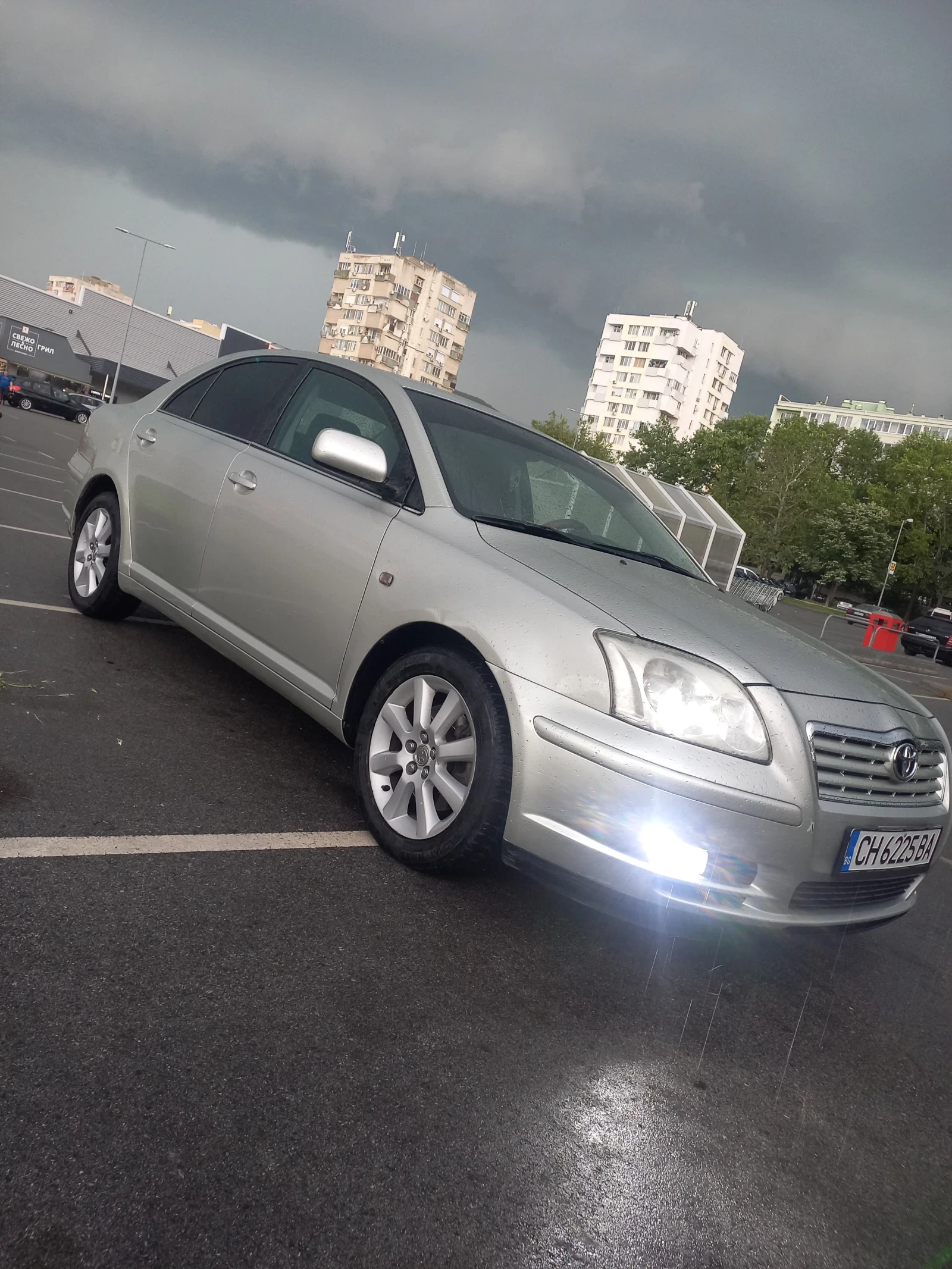 Toyota Avensis  - изображение 3