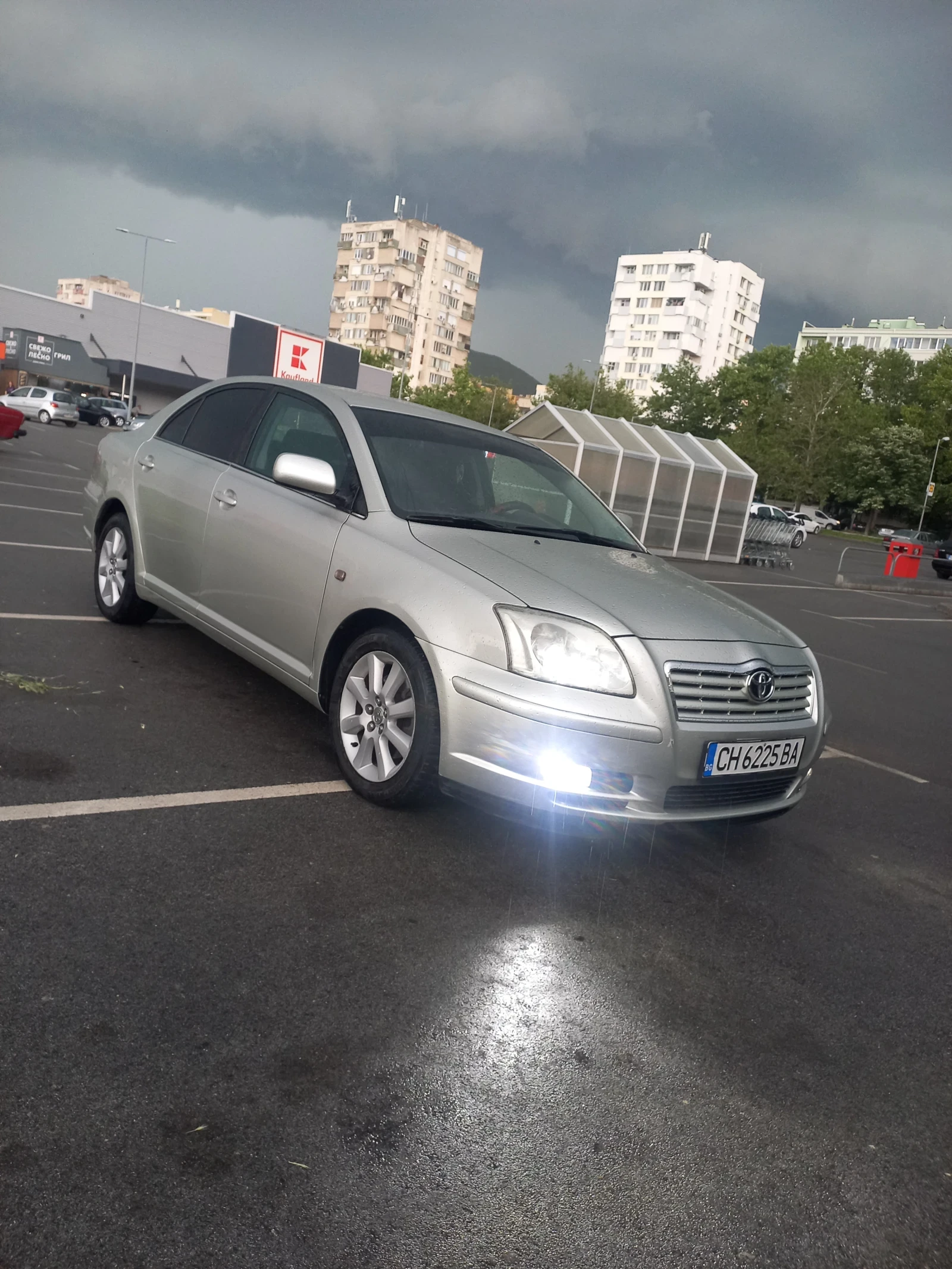 Toyota Avensis  - изображение 6