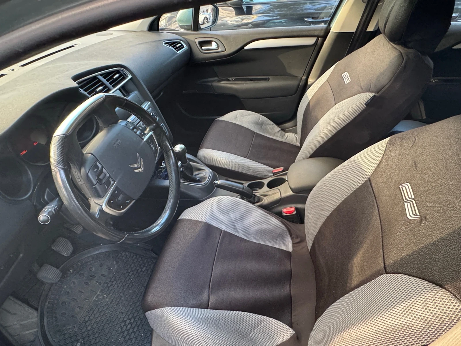 Citroen C4  - изображение 8