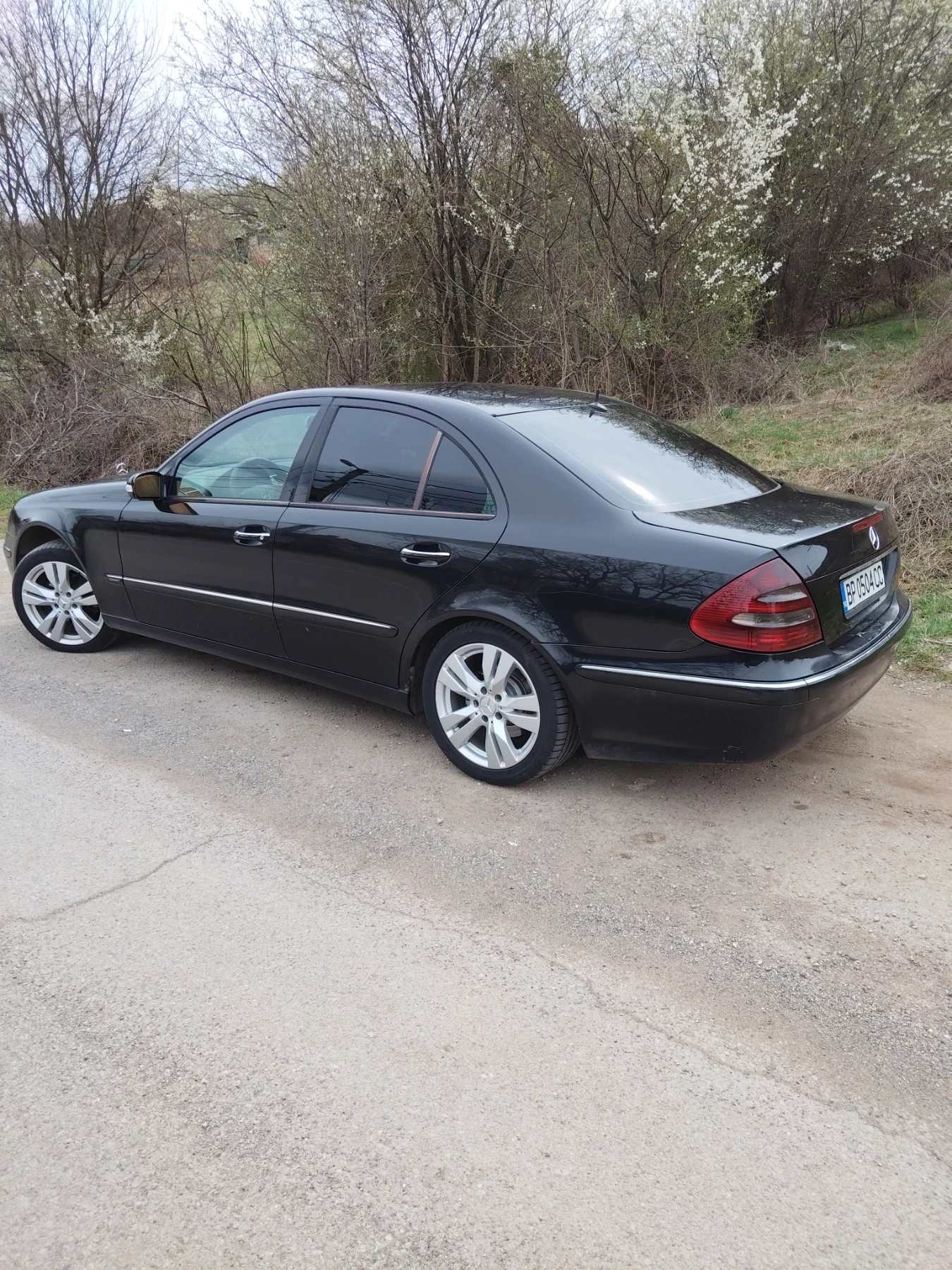 Mercedes-Benz E 220 2.2 - изображение 5