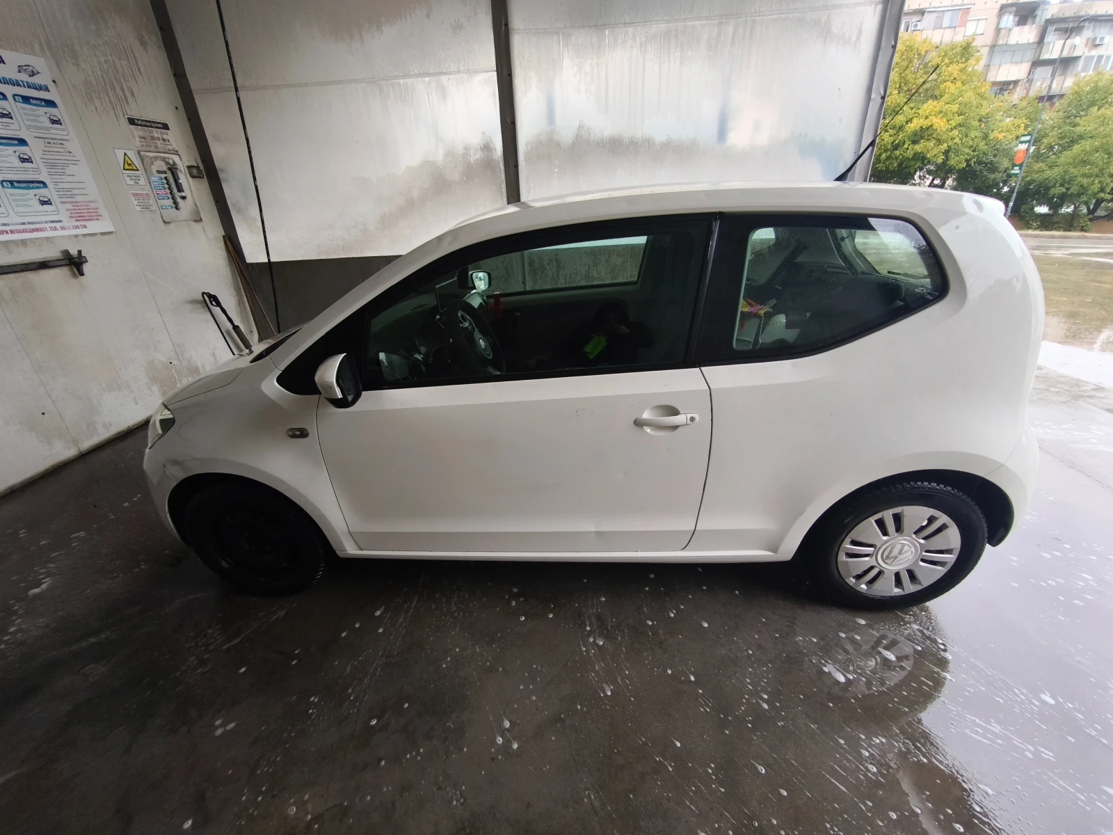 VW Up 1.0 ГАЗ - изображение 2