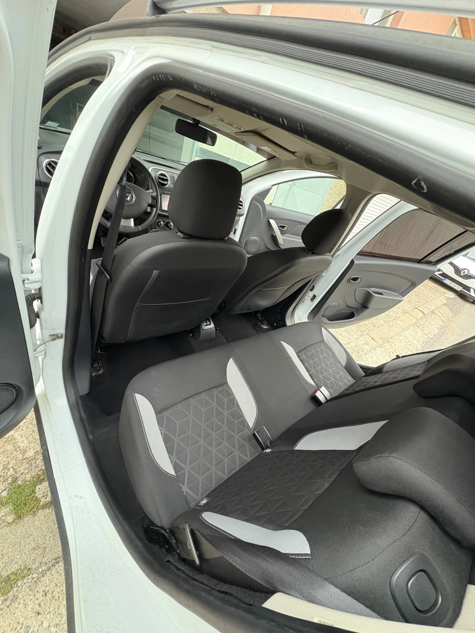 Dacia Sandero | Mobile.bg — изображение 15