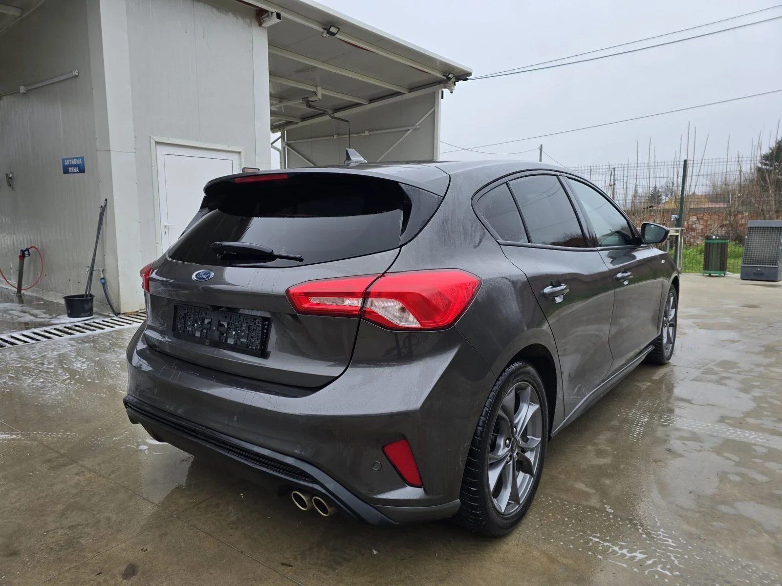 Ford Focus 1.0i ECOBOOST 125к.с ST-LINE - изображение 4