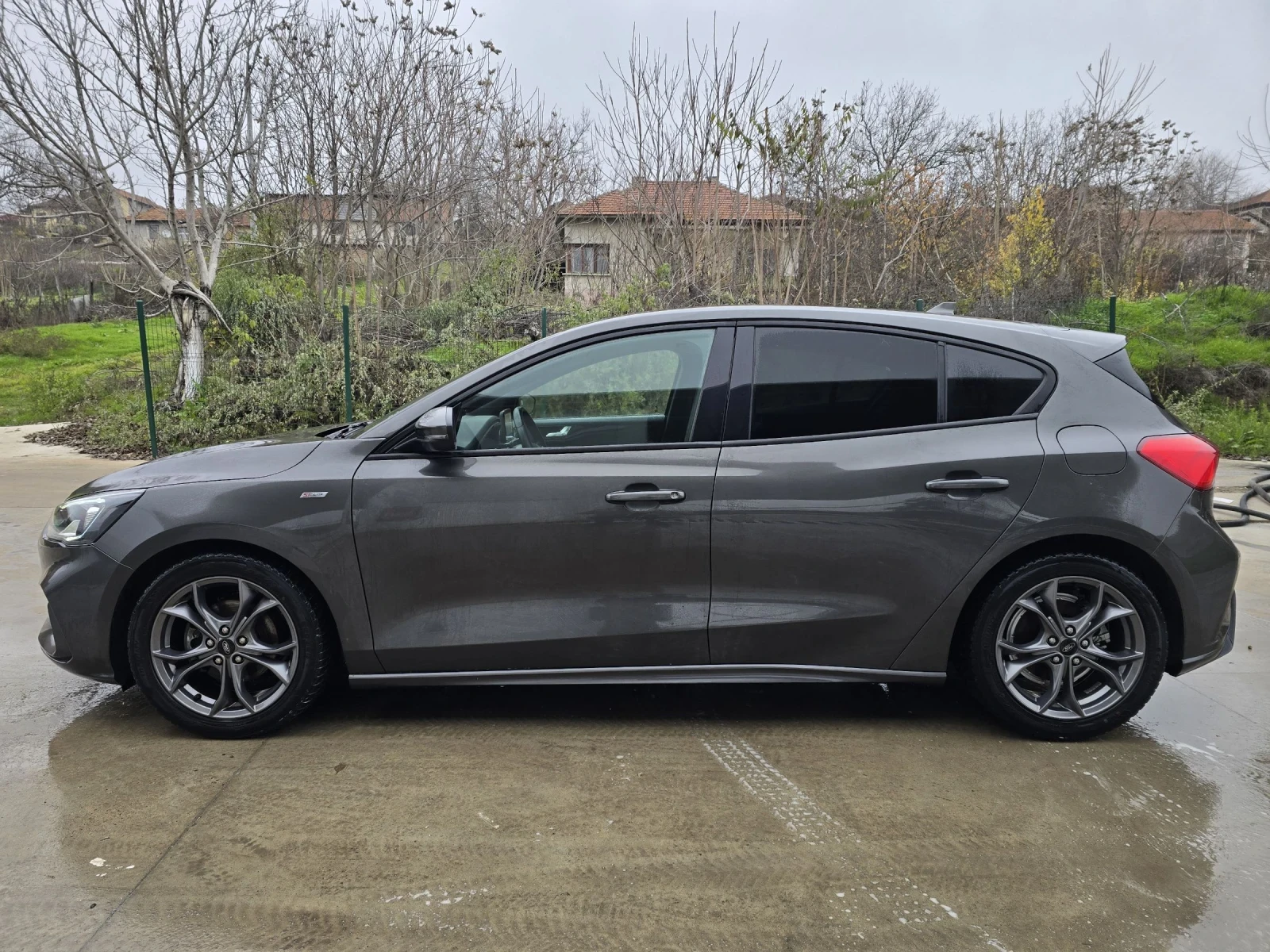 Ford Focus 1.0i ECOBOOST 125к.с ST-LINE - изображение 7