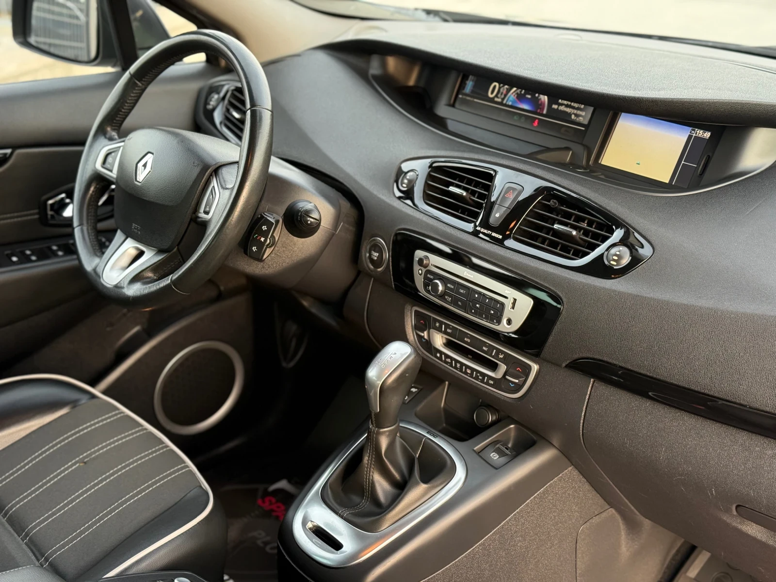 Renault Scenic 1.5DCI* 2014г* АВТОМАТИК* НОВ* КОЖА* НАВИ*  - изображение 10