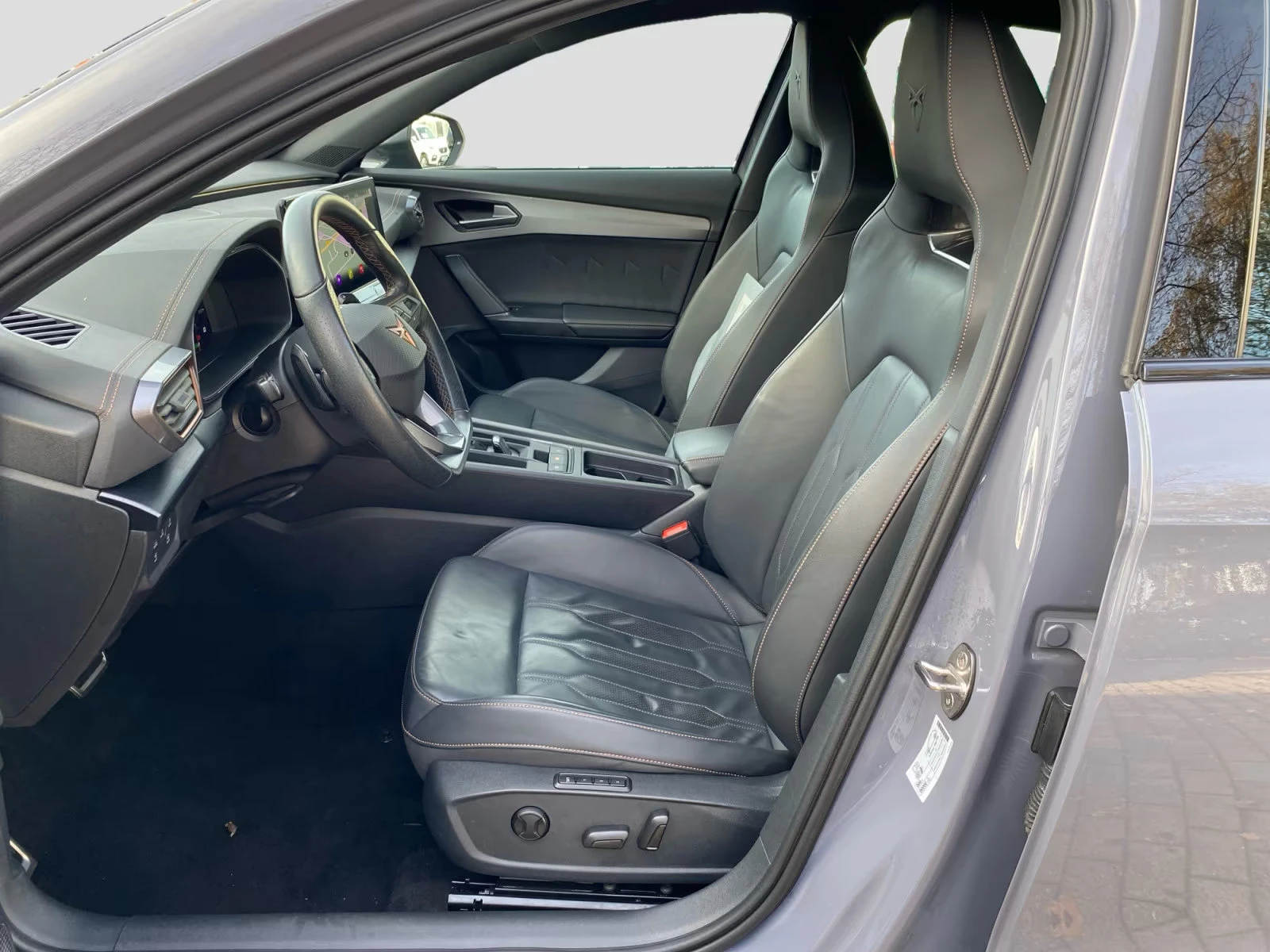 Cupra Formentor 1.4PHEV/245HP/VZ/DSG/CAM/MEMO/NAVI/LED/773g | Mobile.bg � ����������� 6