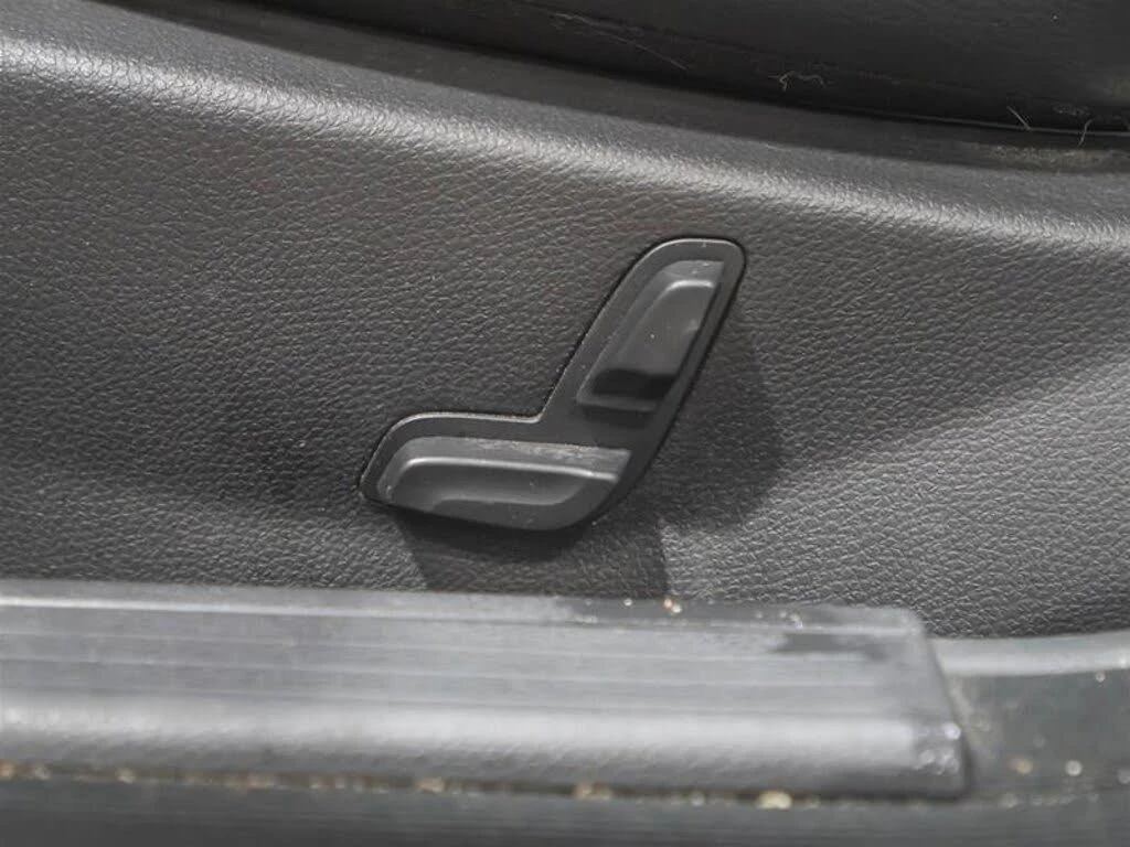 Mercedes-Benz C 300 4MATIC* LUXURY* KEYLESS* ����������(���� �� ��) | Mobile.bg � ����������� 10