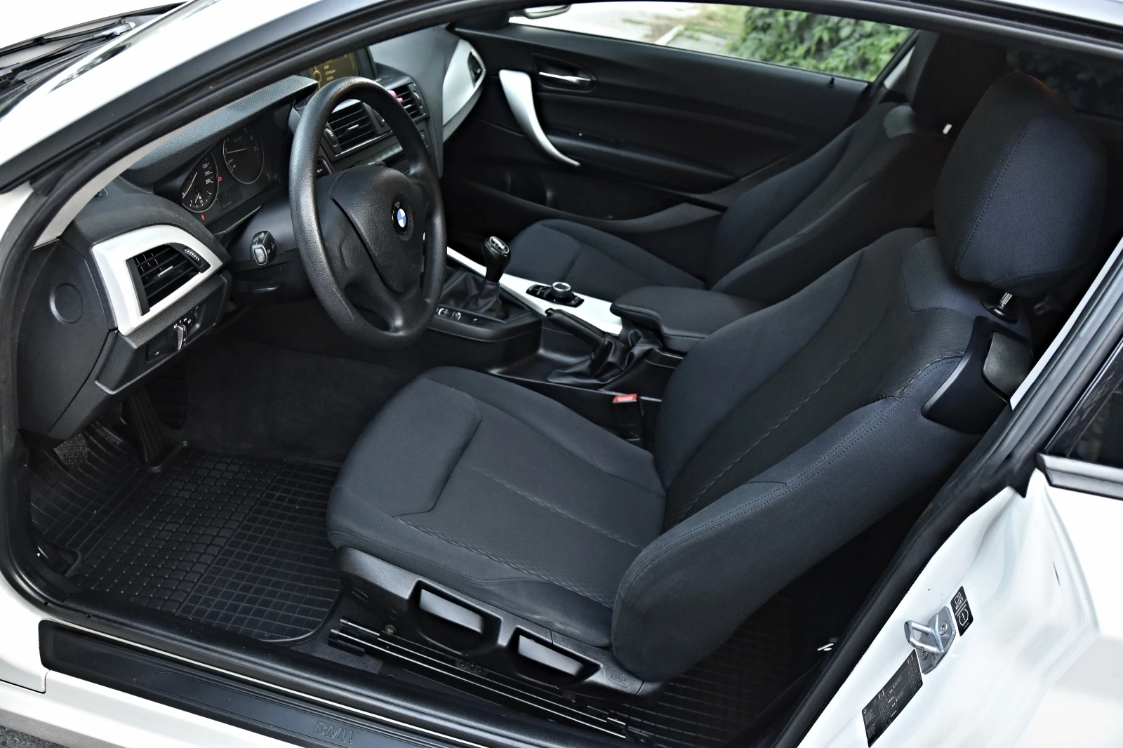 BMW 114  - изображение 9