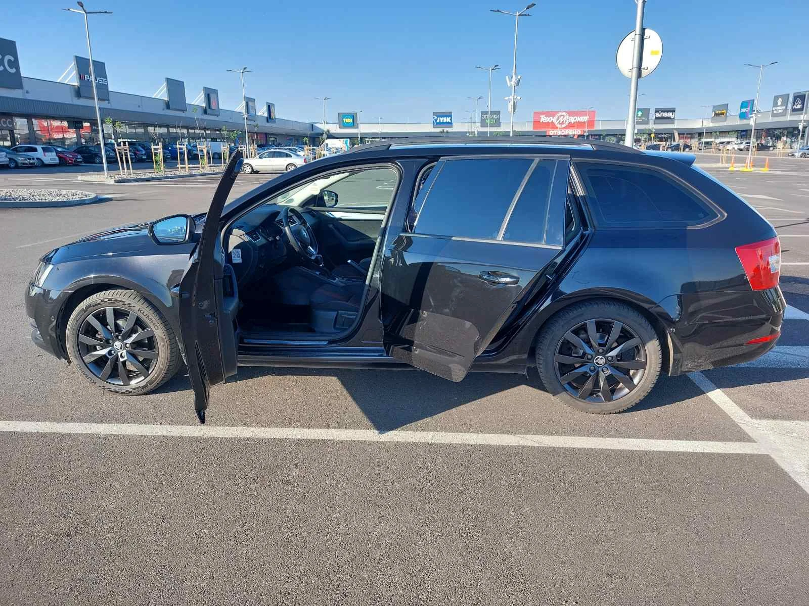 Skoda Octavia 1.6TDI DSG | Панорама | Keyless | СЛЕД ТОП ОБСЛУЖВ, снимка 3 - Автомобили и джипове - 55082618