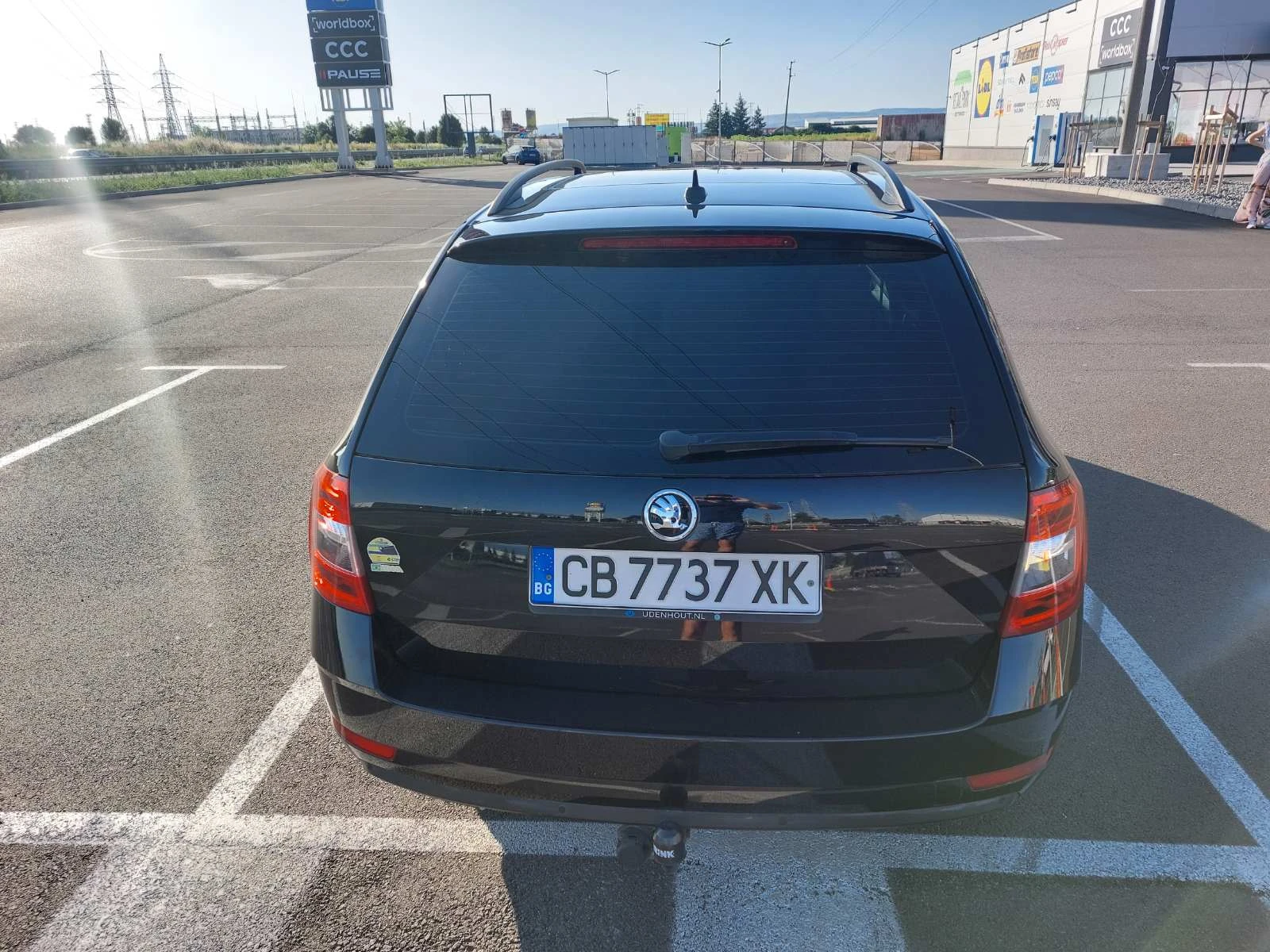 Skoda Octavia 1.6TDI DSG | Панорама | Keyless | СЛЕД ТОП ОБСЛУЖВ, снимка 5 - Автомобили и джипове - 55082618