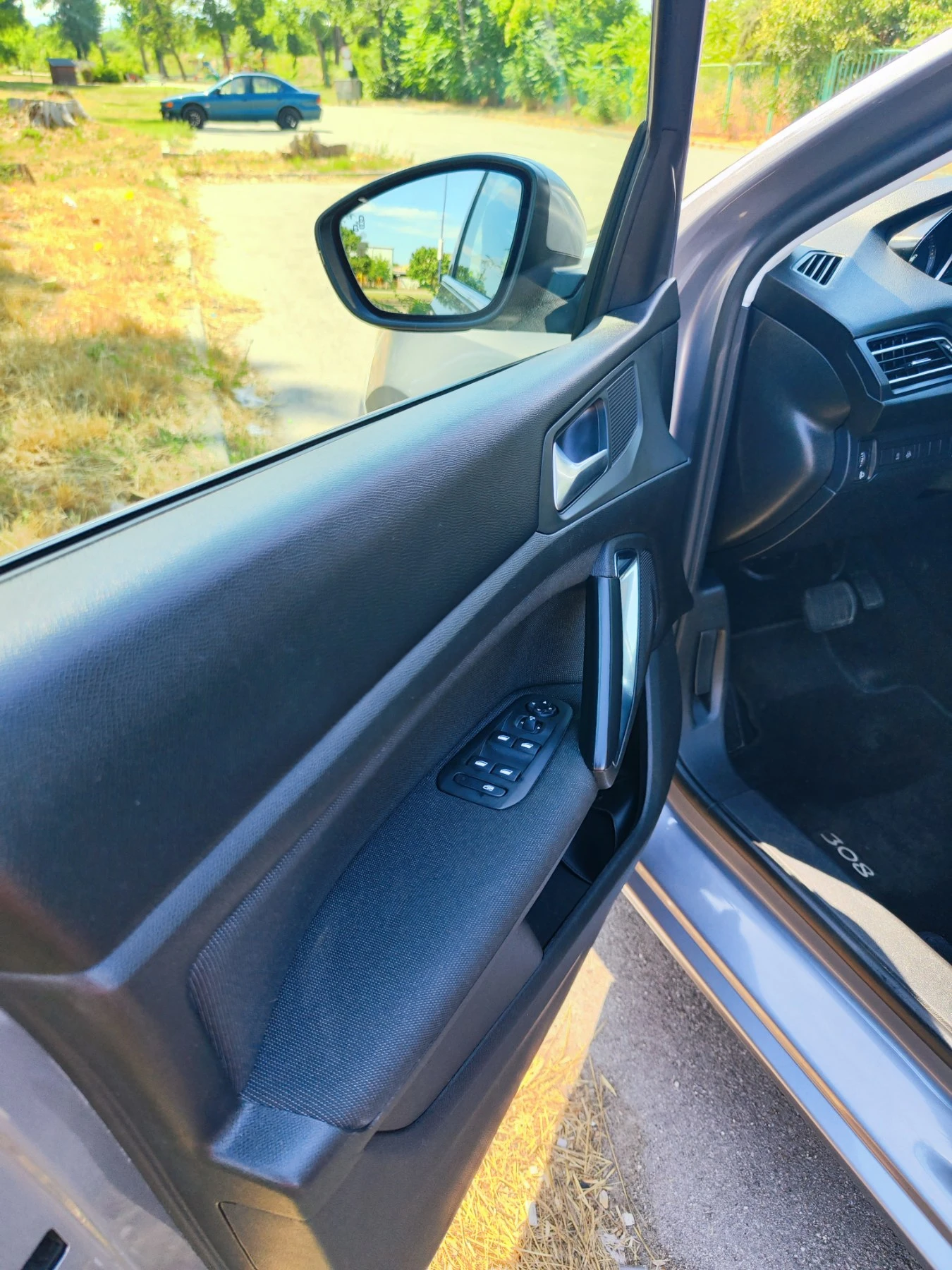 Peugeot 308, снимка 10 - Автомобили и джипове - 54205542