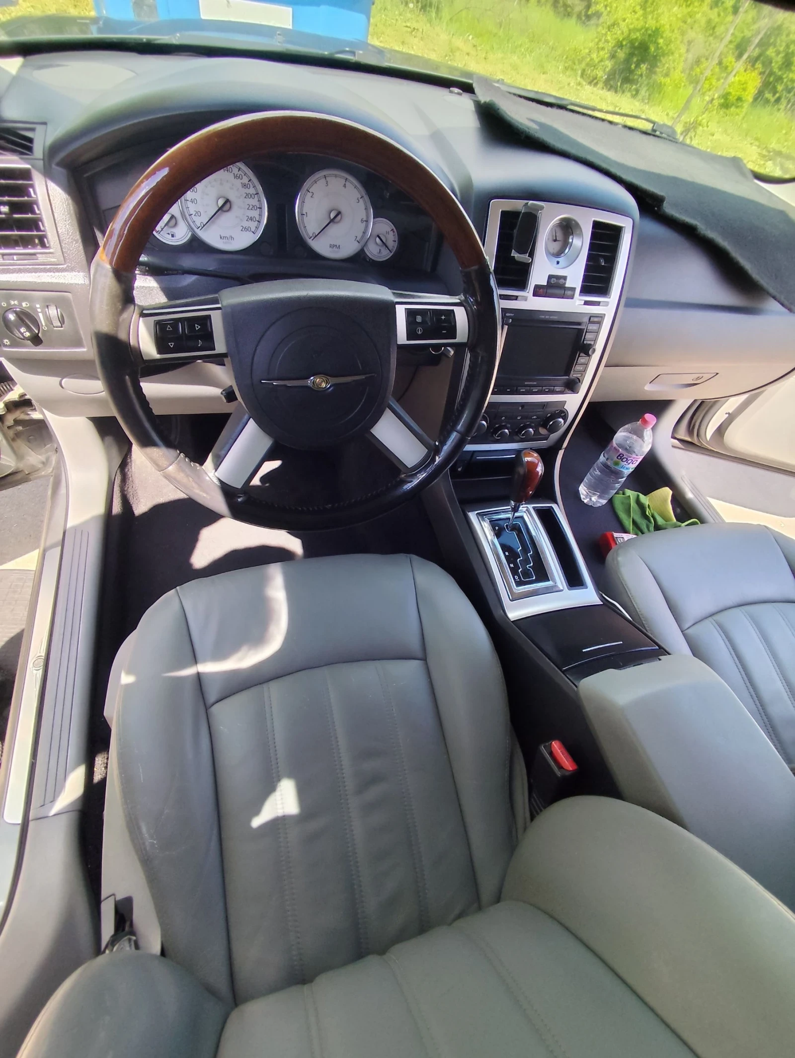 Chrysler 300c 3.0CDI-FACELIFT, снимка 14 - Автомобили и джипове - 54416872