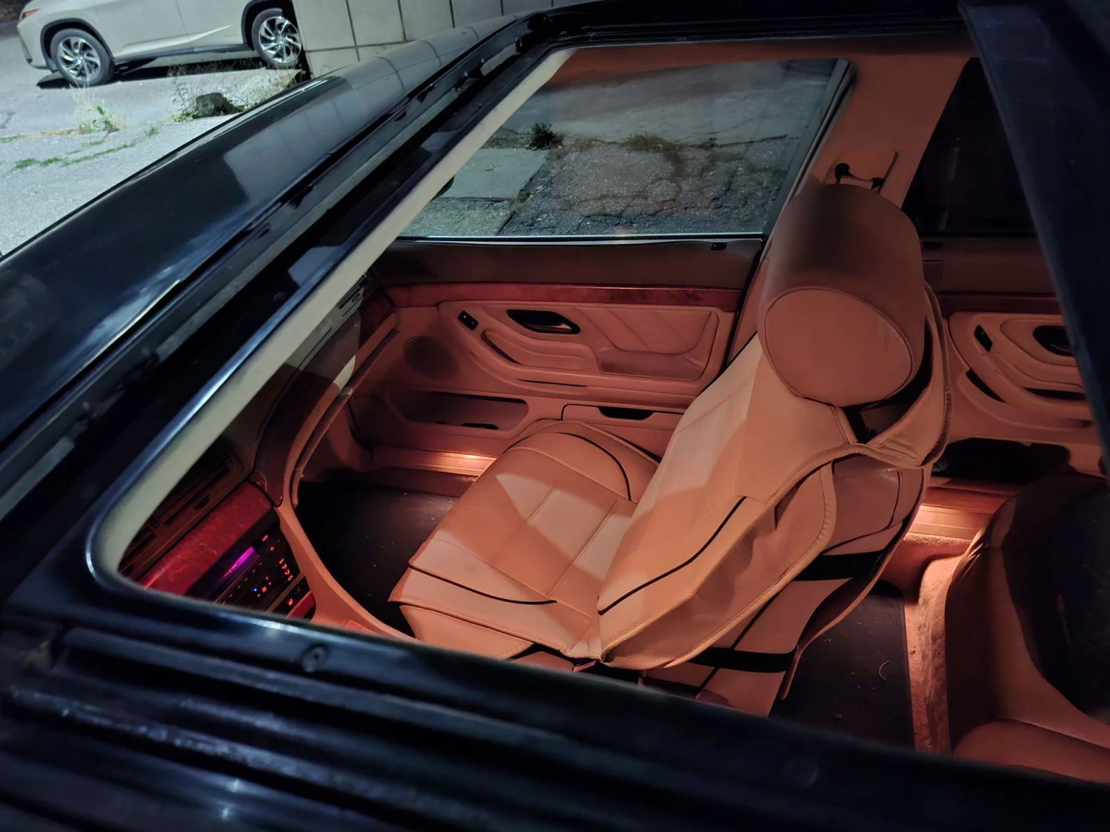 BMW 728 Газ.инж* ДвоенСтъклопакет* Подгрев* Шибедах* Автоп, снимка 12 - Автомобили и джипове - 55850202