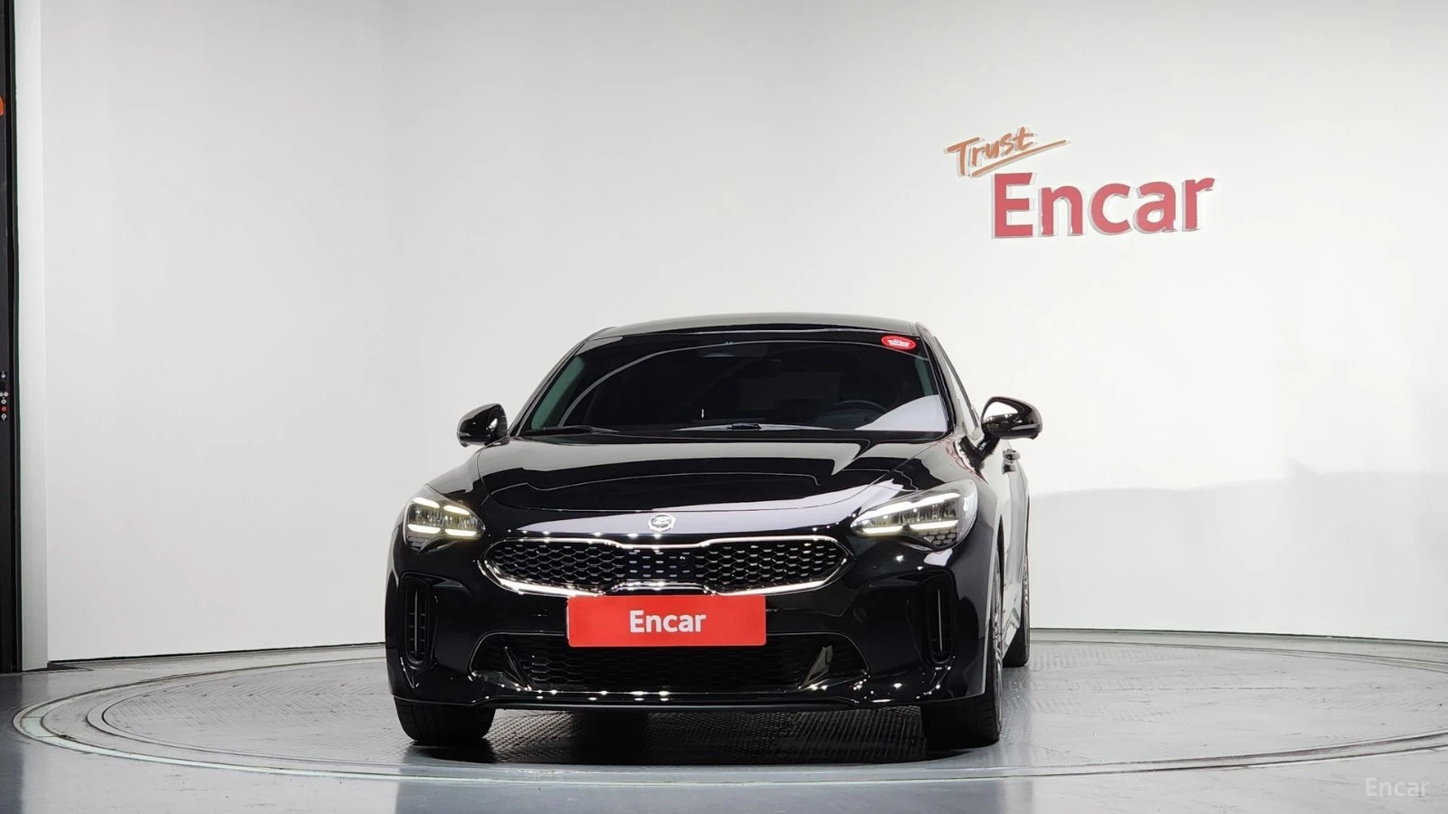 Kia Stinger 2.5 Masters* HUD* КОЖА* ОБДУХВ* НАВИ, снимка 3 - Автомобили и джипове - 55524116