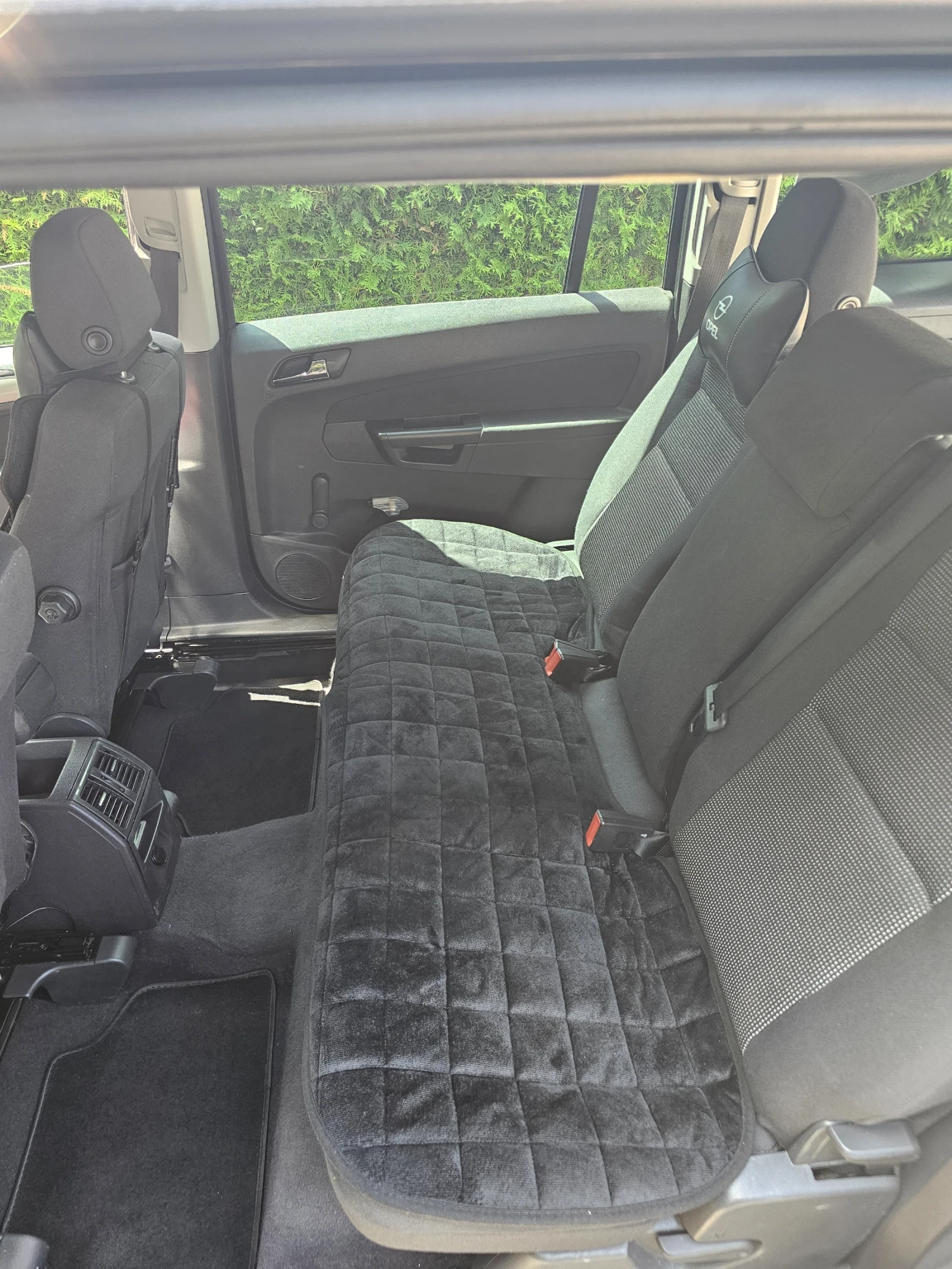 Opel Zafira B, снимка 11 - Автомобили и джипове - 55727528