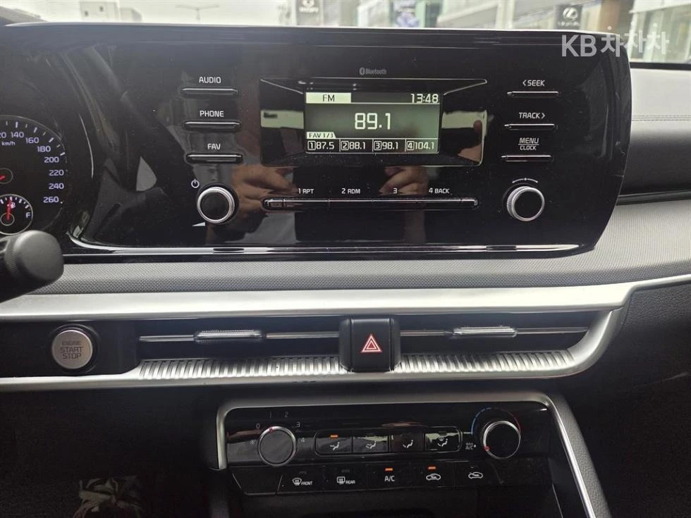Kia K5 2.0 LPI , снимка 7 - Автомобили и джипове - 55833817
