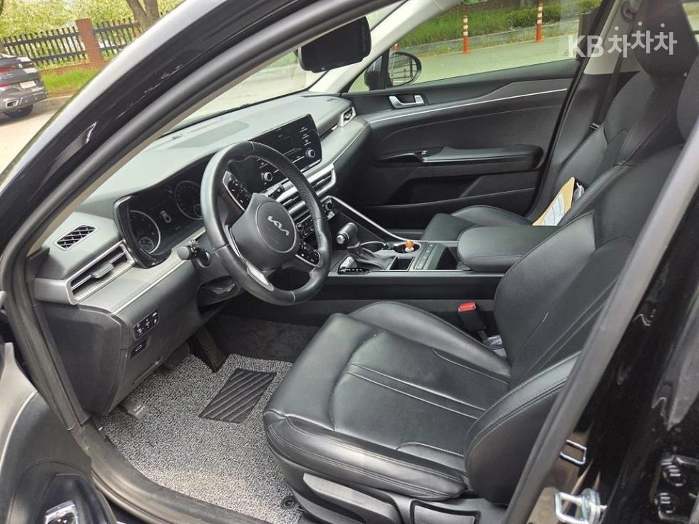 Kia K5 2.0 LPI , снимка 11 - Автомобили и джипове - 55833817
