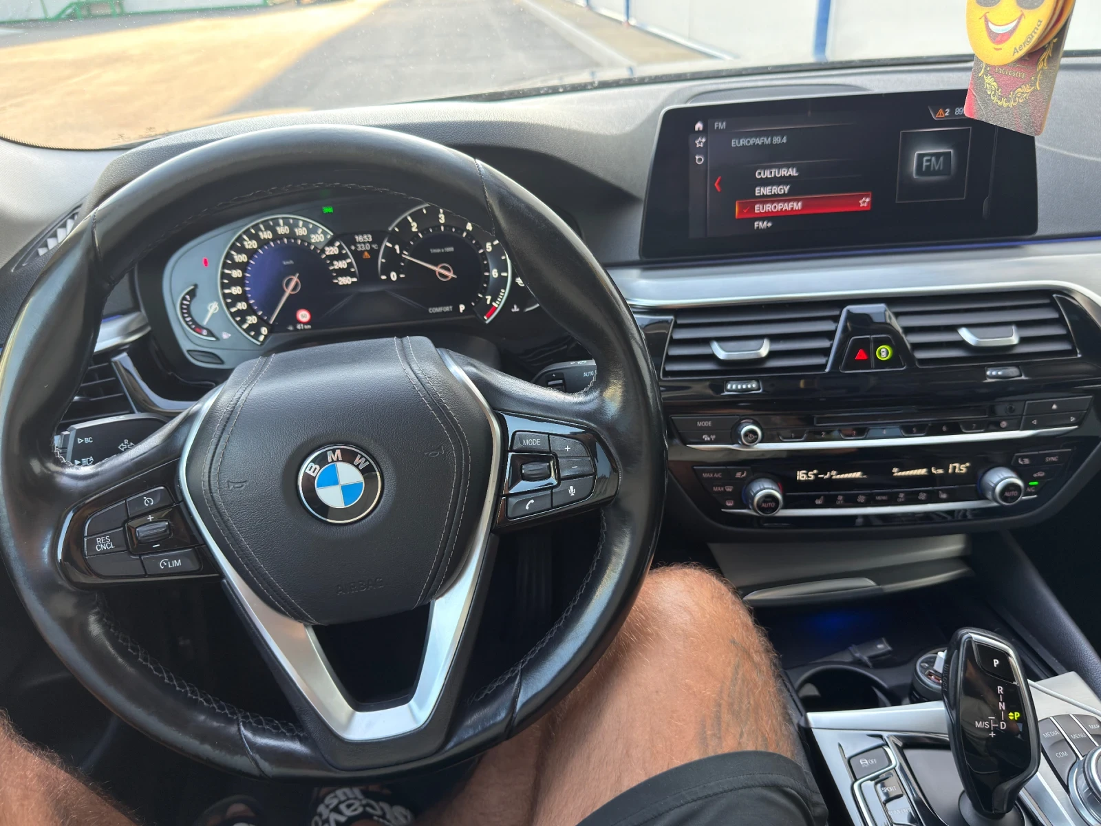 BMW 530 * INDIVIDUAL* БЕЗУПРЕЧЕН* ТОП ЦЕНА* ЕВРОПЕЙСКА* , снимка 9 - Автомобили и джипове - 55932205