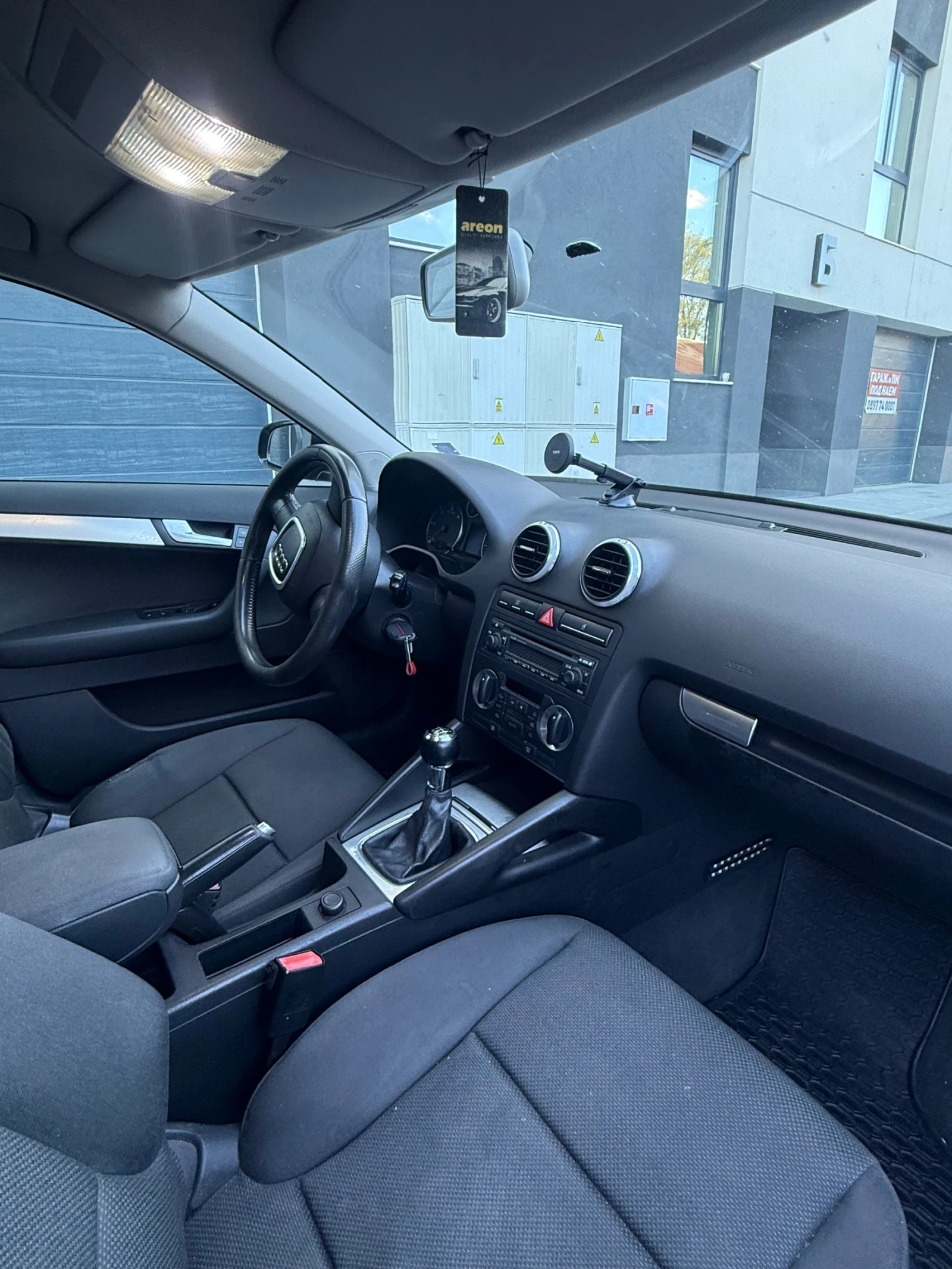 Audi A3 2.0 TDI, снимка 8 - Автомобили и джипове - 55979860