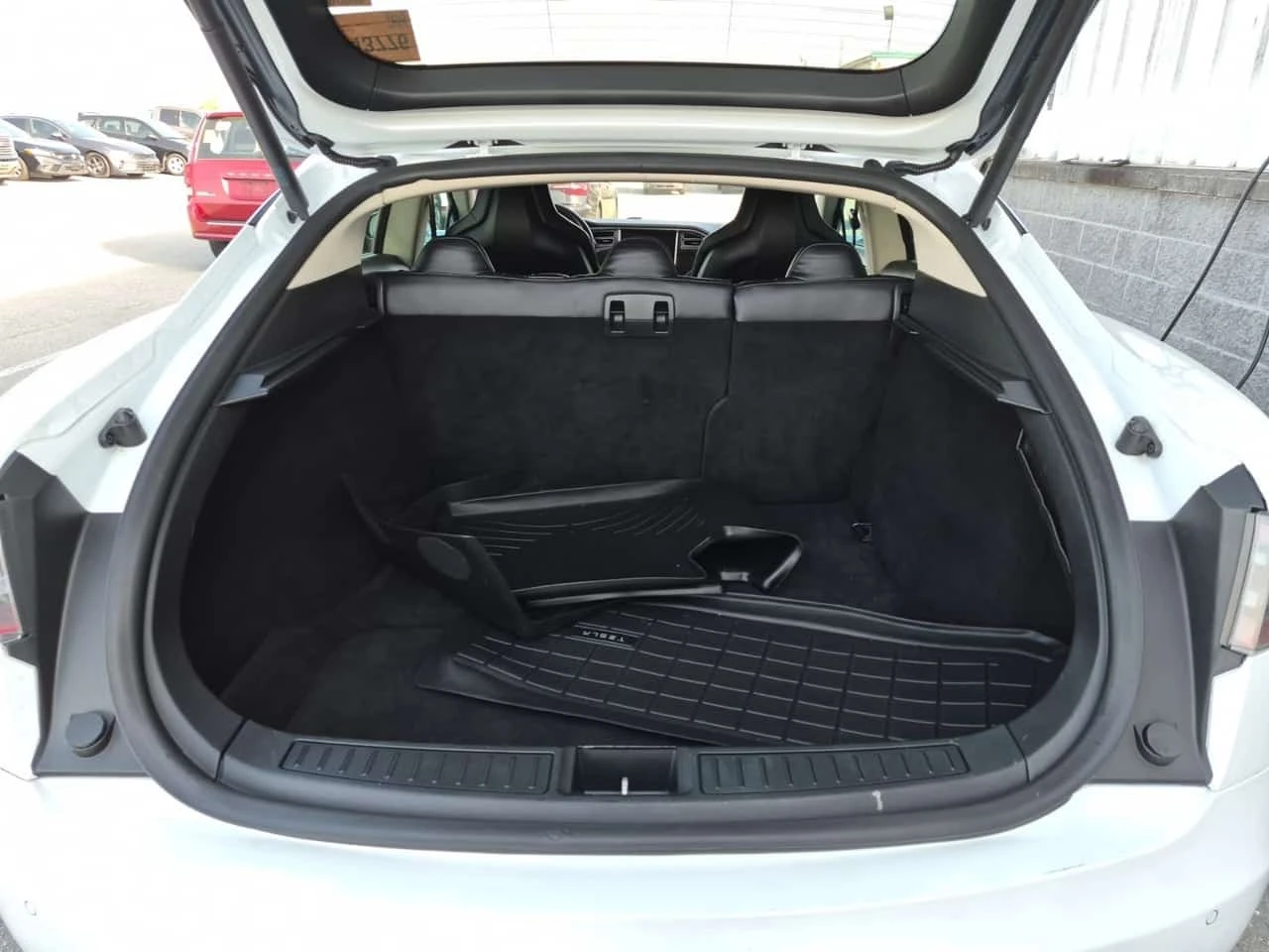 Tesla Model S * PERFORMANCE * CARFAX * ����� �� ����������� | Mobile.bg � ����������� 14