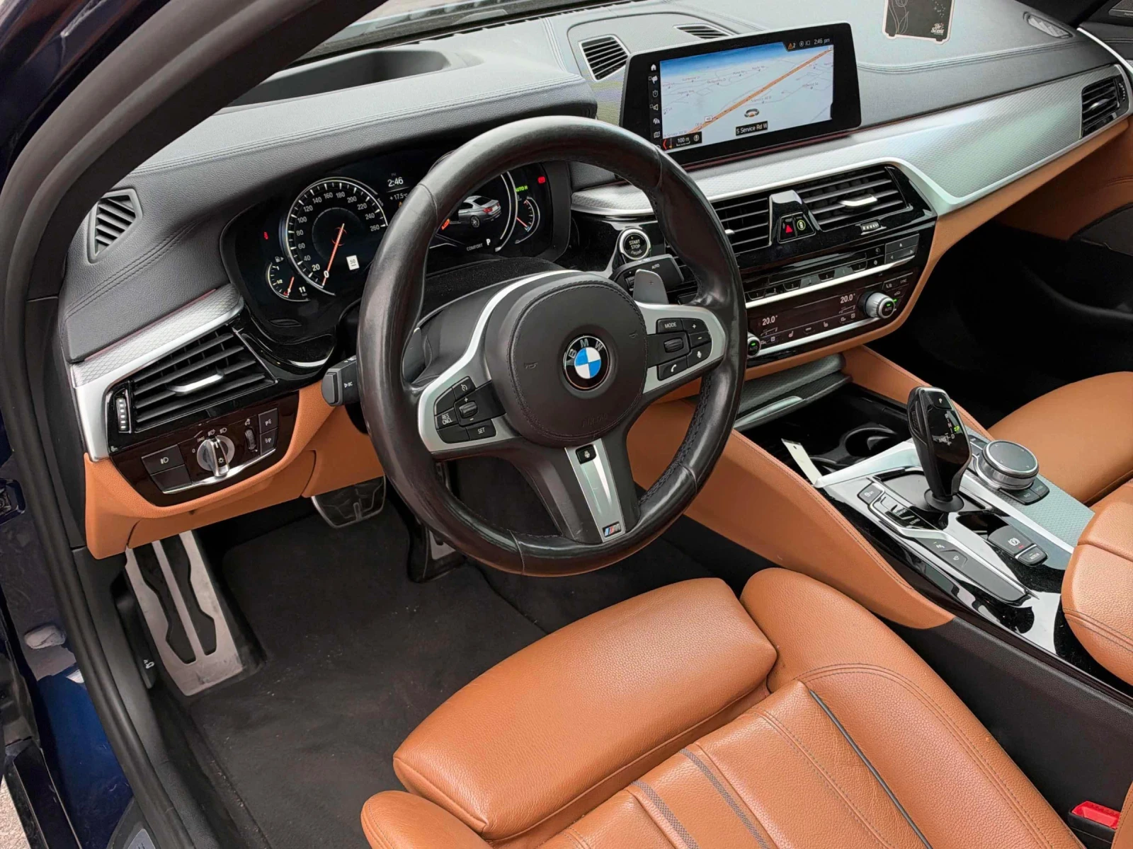 BMW 540 xDrive* M-pack* HUD* Back cam* Pano* H&K* �������* | Mobile.bg � ����������� 7