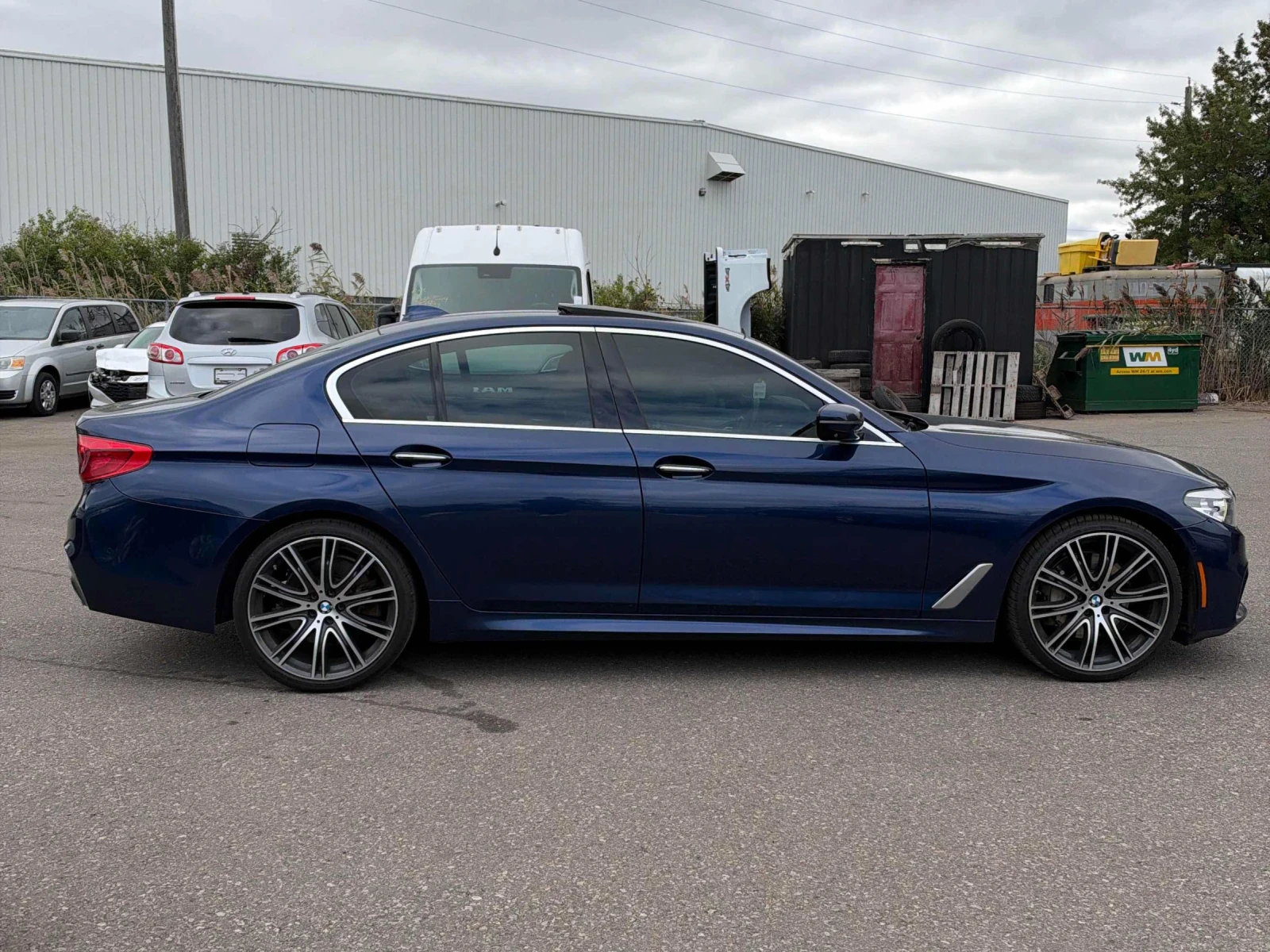 BMW 540 xDrive* M-pack* HUD* Back cam* Pano* H&K* �������* | Mobile.bg � ����������� 4