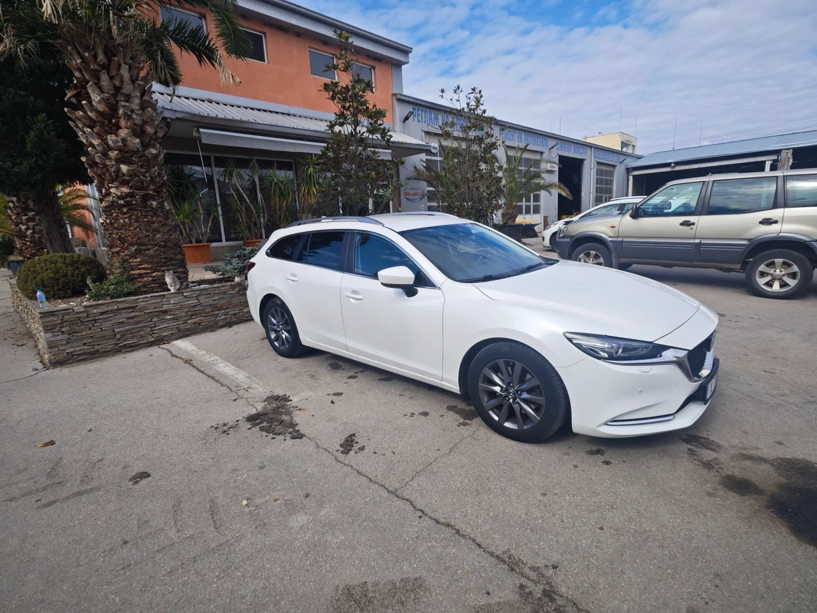 Mazda 6 2.2d, снимка 4 - Автомобили и джипове - 56553466