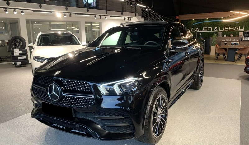 Mercedes-Benz GLE 400 d Coupe 4Matic = AMG Line= Night Package Гаранция, снимка 1 - Автомобили и джипове - 47085872